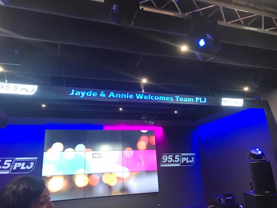 debra_dajka's tweet photo. TY! @toddandjayde @toddinthemornin @joepardavila @jaydedonovan @AnnieOntheRadio @JohnMingione @RaceTaylor for hosting #teamplj #AVON39 https://t.co/gUTvn1oW2c