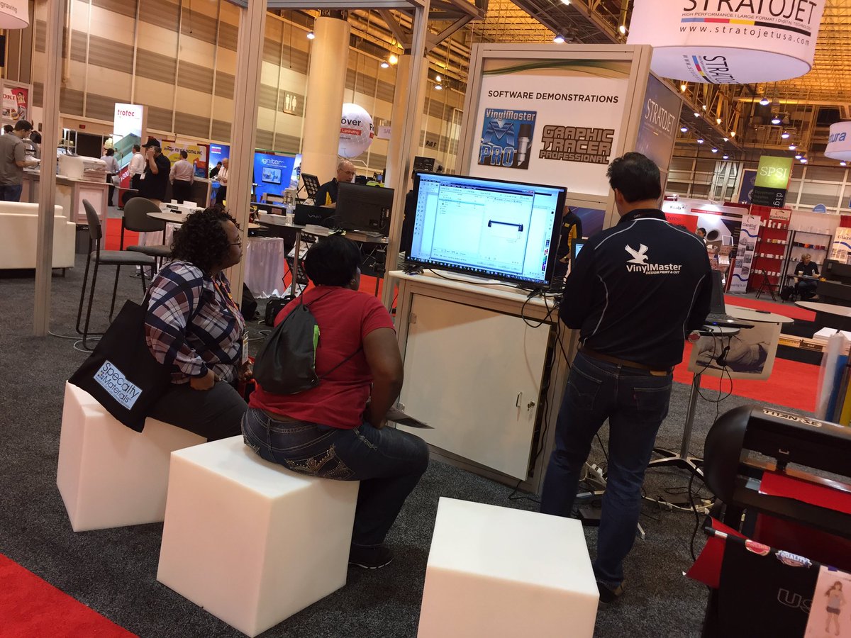 uscutter's tweet photo. SGIA 2017 was a great show for uscutter #uscutter #SGIAExpo #sgia2017
#sign #signsuppliers #NewOrleans. https://t.co/6o95jxJedx