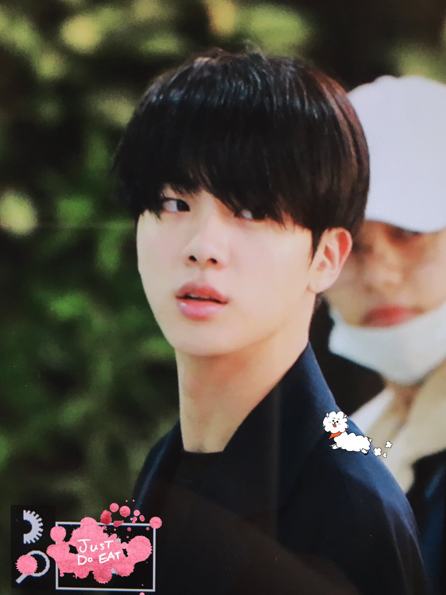 justdoeat_jin's tweet photo. 올블랙ㅠㅠㅠㅠㅠㅠㅠㅠㅠㅠㅠ @BTS_twt https://t.co/j4GUphvYsu