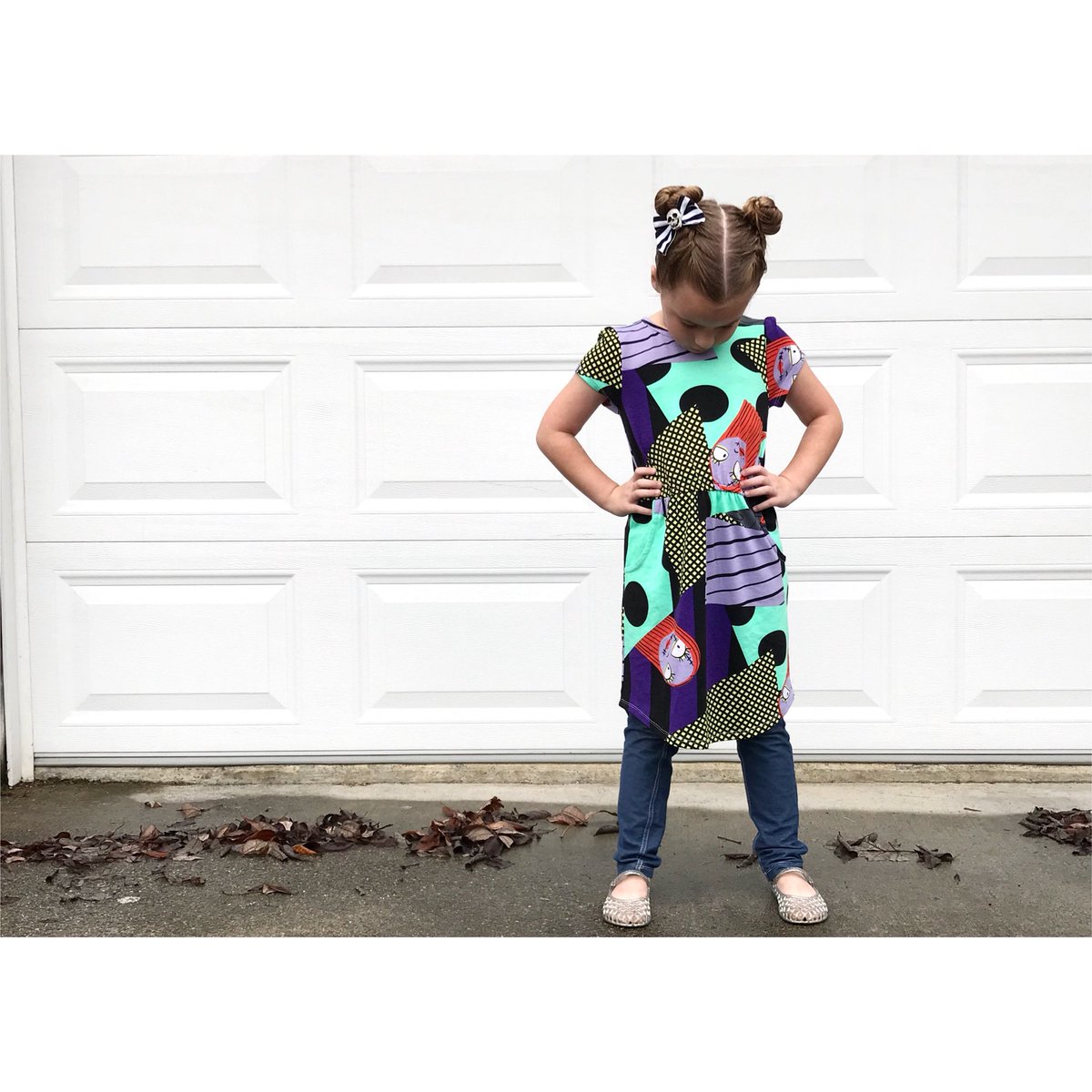 LuLaPugLife's tweet photo. @LuLaRoe #lularoemae #nightmarebeforechristmas #bgtwins #twinlife #lularoe #military #cpht #famlife #love #kidsstyle #kidsfashion #fashion https://t.co/xErEadia9K