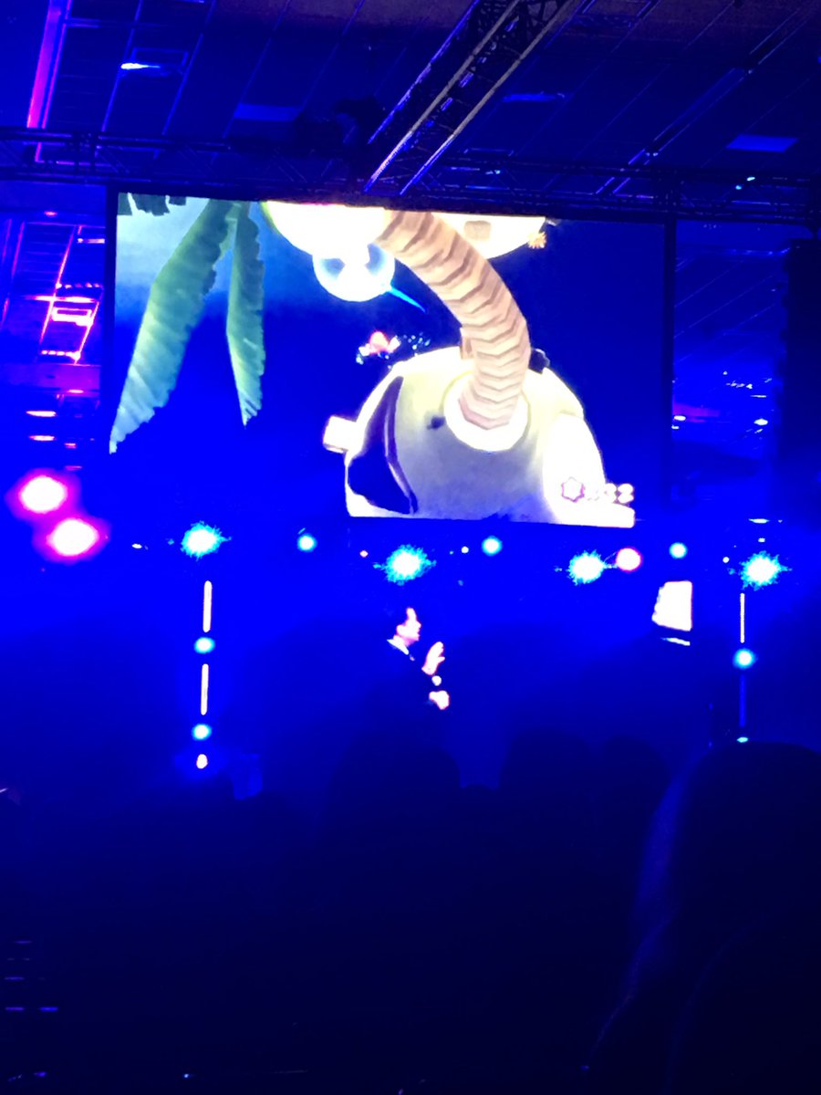 JericoMike's tweet photo. .@neiltyson doing a play by play of physics in the #mariogalaxy is pure gold! #nintendo #boxworks17 https://t.co/sOsbqYBqoY