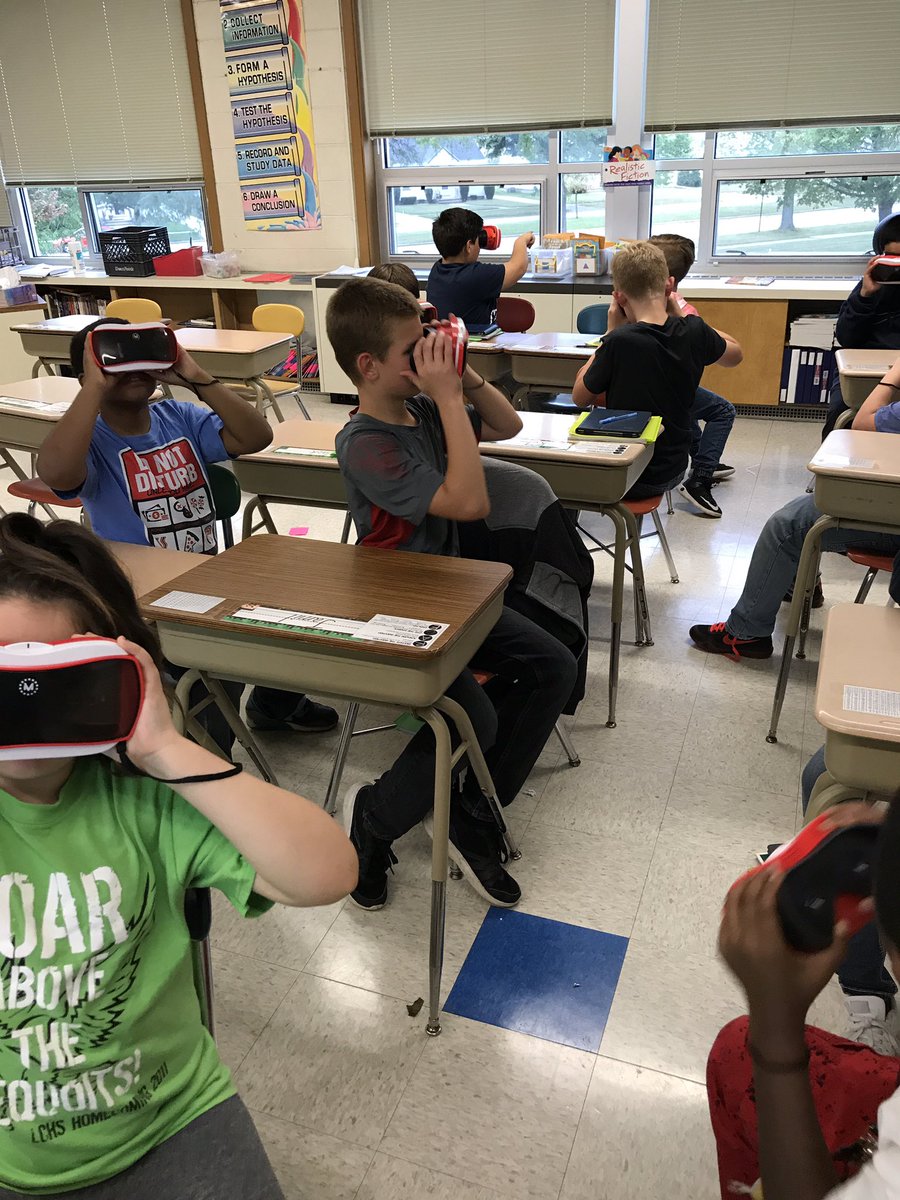 Jason_Shike's tweet photo. Great week working with Google Expedition VR app. Amazing way to bring the solar system to Grewenow. They had a blast. #GoGrewenow https://t.co/KCj4ciHDmZ