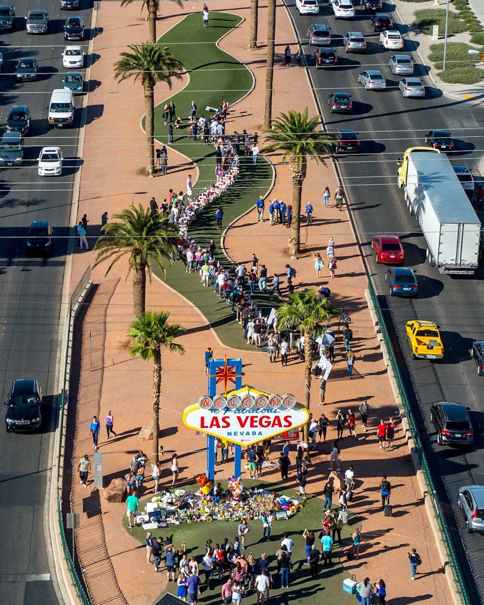 ClarkCountyNV's tweet photo. The Clark County Museum is now collecting &amp; preserving memorials from the #1october shooting #VegasStrong Read more: https://t.co/cKWDq5XCnR https://t.co/9TVvPme8ex