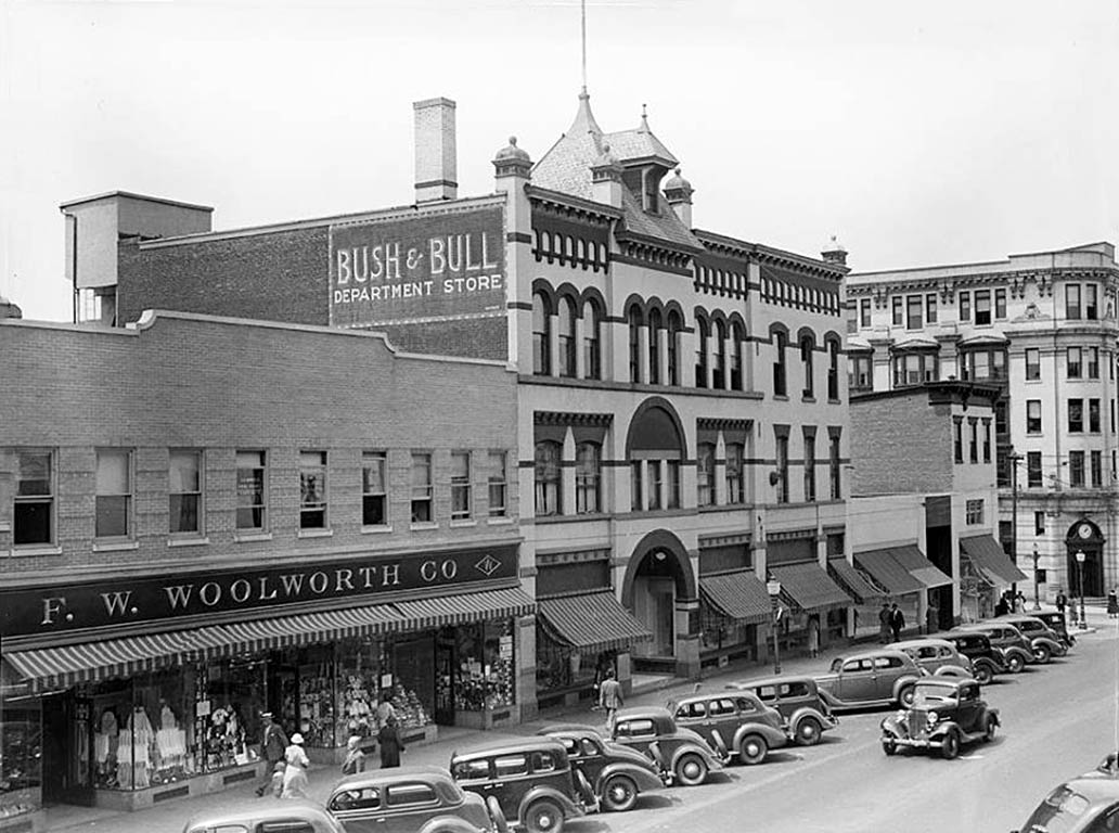 Karen Samuels on Twitter "A 1940s scene on Main St., Bethlehem, PA
