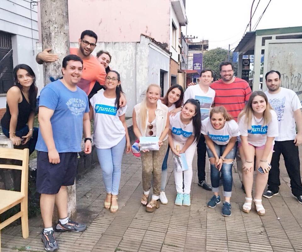 FraternidadR's tweet photo. Con mucha alegría, entusiasmo y compromiso seguimos trabajando #juntos. Acompañanos! 

#22deOctubre
#Lista901 https://t.co/ibUjgzpxOj