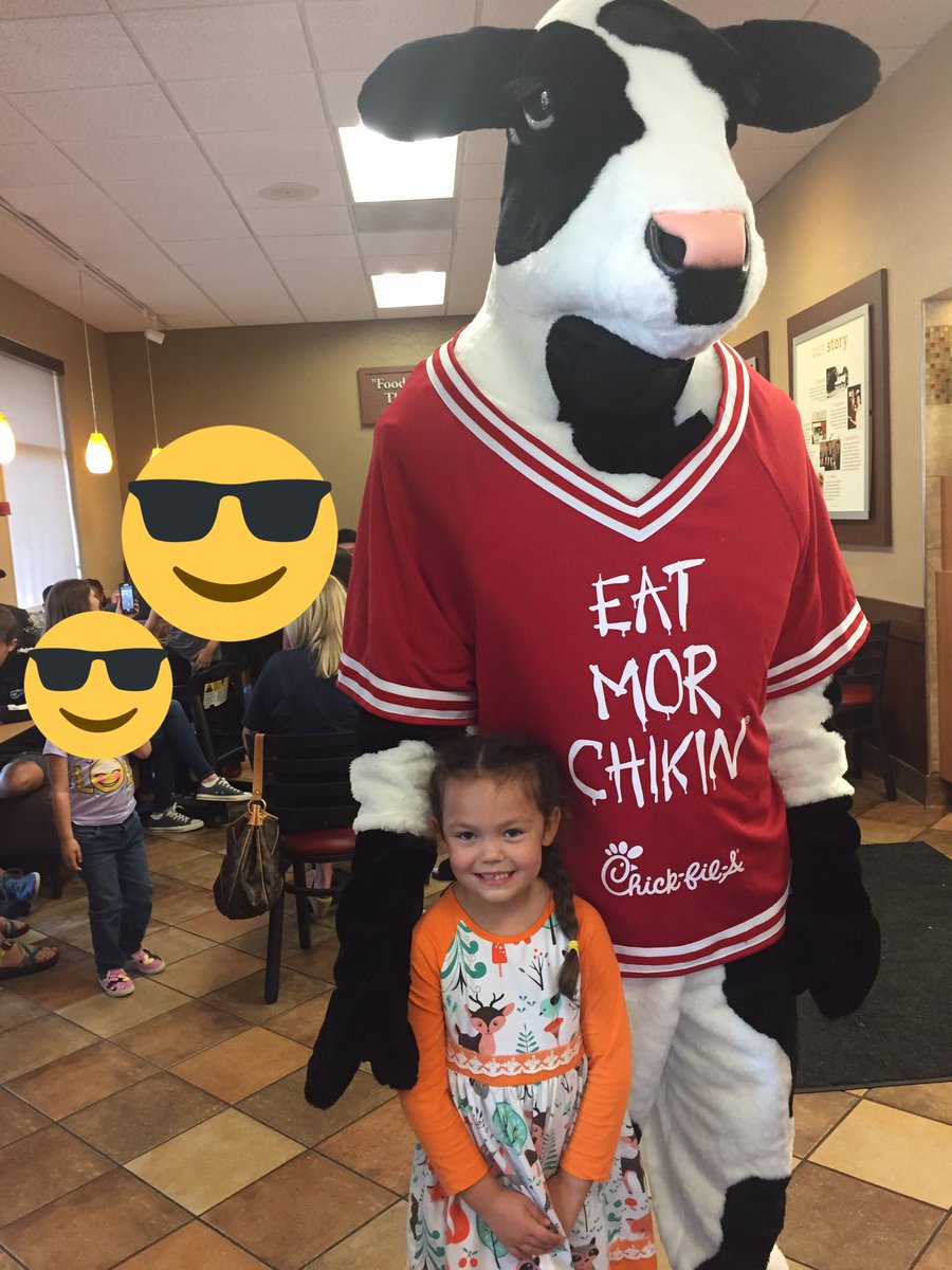 Spirit night at Chick Fil A!!! #mjekinder #MJEjags