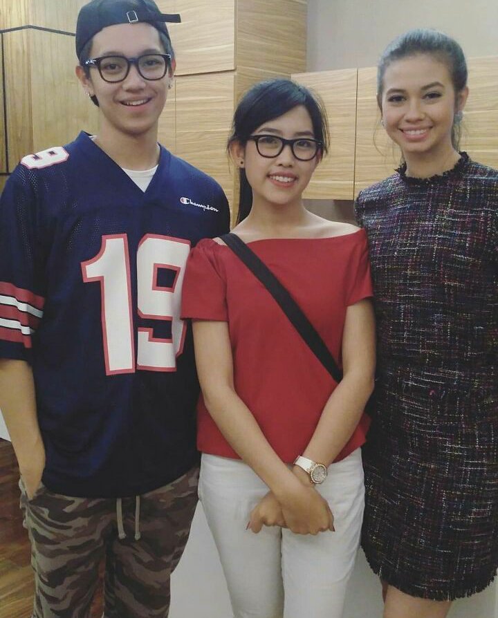YukaversLBK's tweet photo. #PICT1 @brandonicholas , @mita_andila dan kesayangan yukavers @yukikatou2 😊 https://t.co/QXV5AKYmRX
