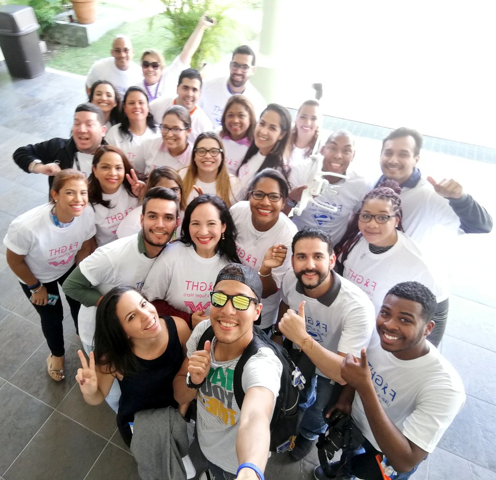manuLrios's tweet photo. Today's #Dellfie w/ #Drone 📷 at @DellPanama 😎👍
"Pink &amp; Blue" campaign for the Cancer Awareness Month.
Great job @LeonorCorradine and team‼️ https://t.co/UtH813iWkQ