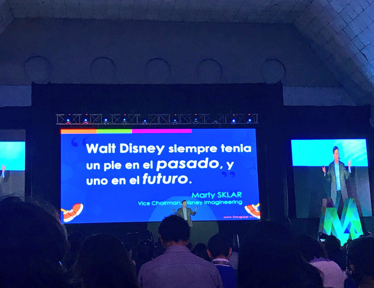 dharmabi's tweet photo. #ExmaPerú2017 Dou https://t.co/QjYej8e97t