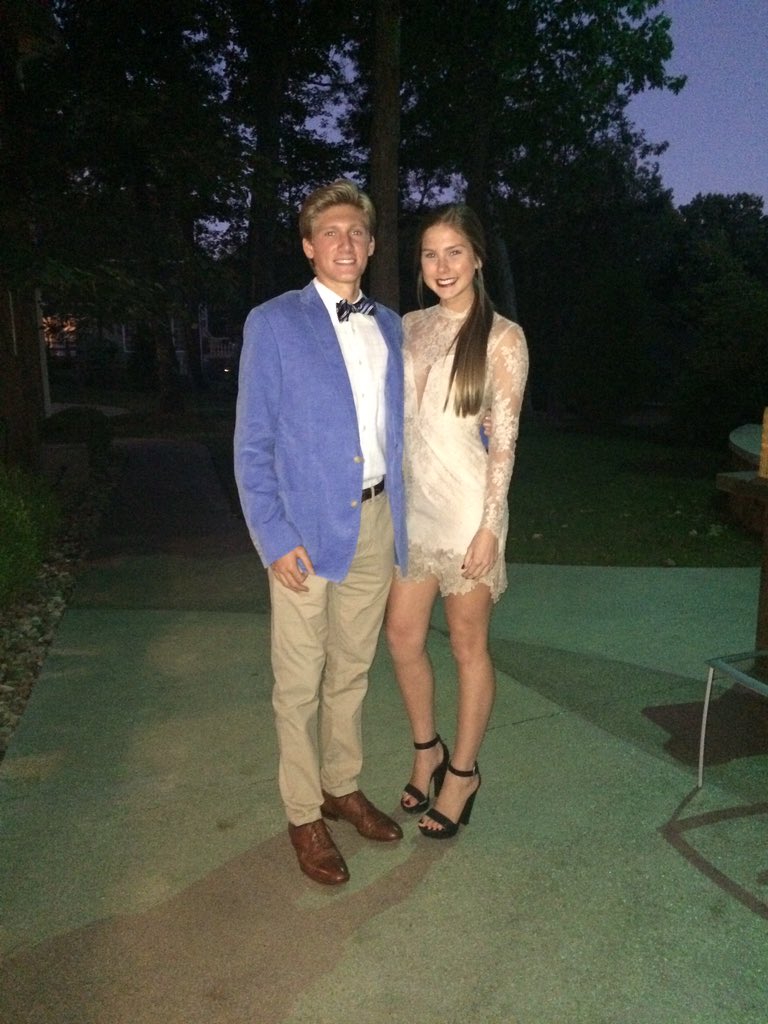 JackFlink's tweet photo. HBD @abkliethermes hope your day was great!🤘🏽 https://t.co/dXSCjaQgzB