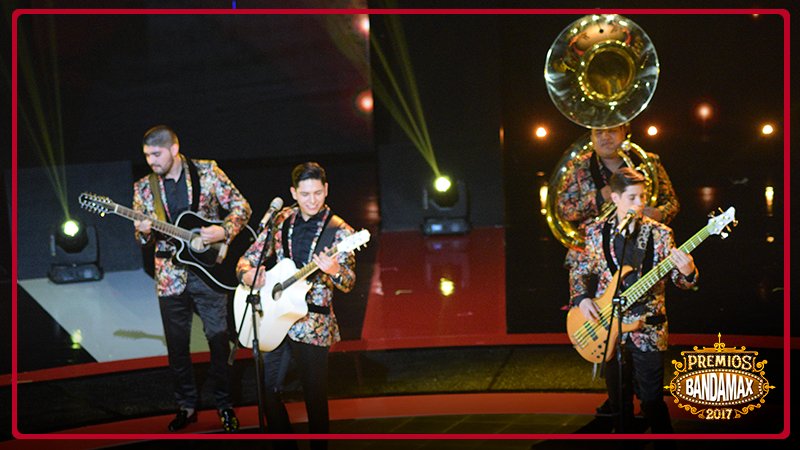 . <a href="/alta_consigna/">Alta Consigna</a> en el escenario de los #PremiosBandamax2017