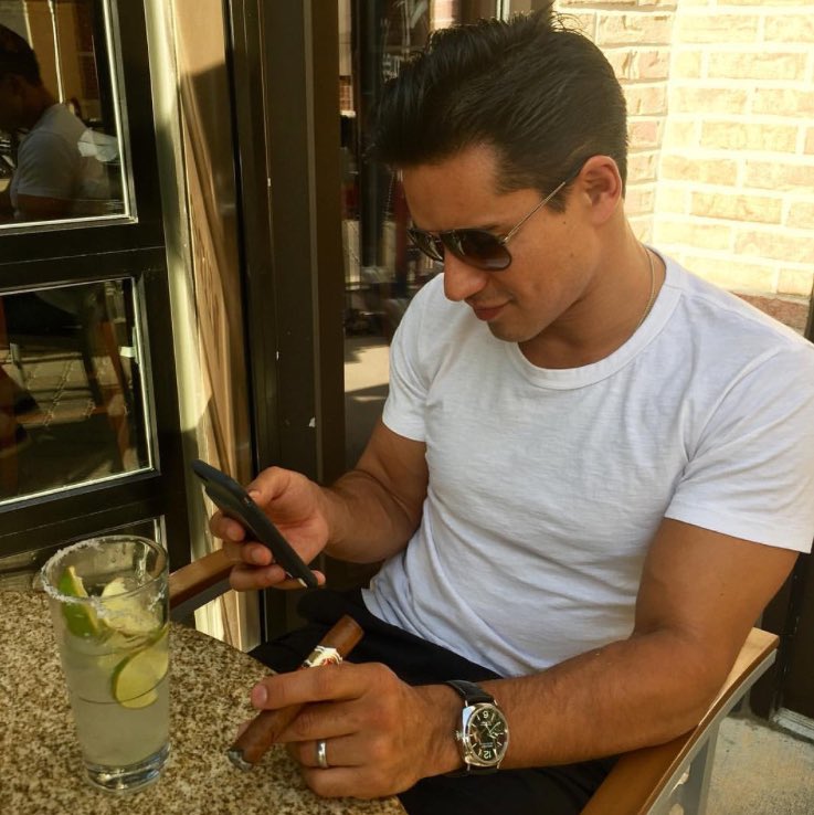_Muscatti's tweet photo. Happy Birthday to this guy @MarioLopezExtra looking good in our Signature Slub Tee. https://t.co/jF4C711T3L