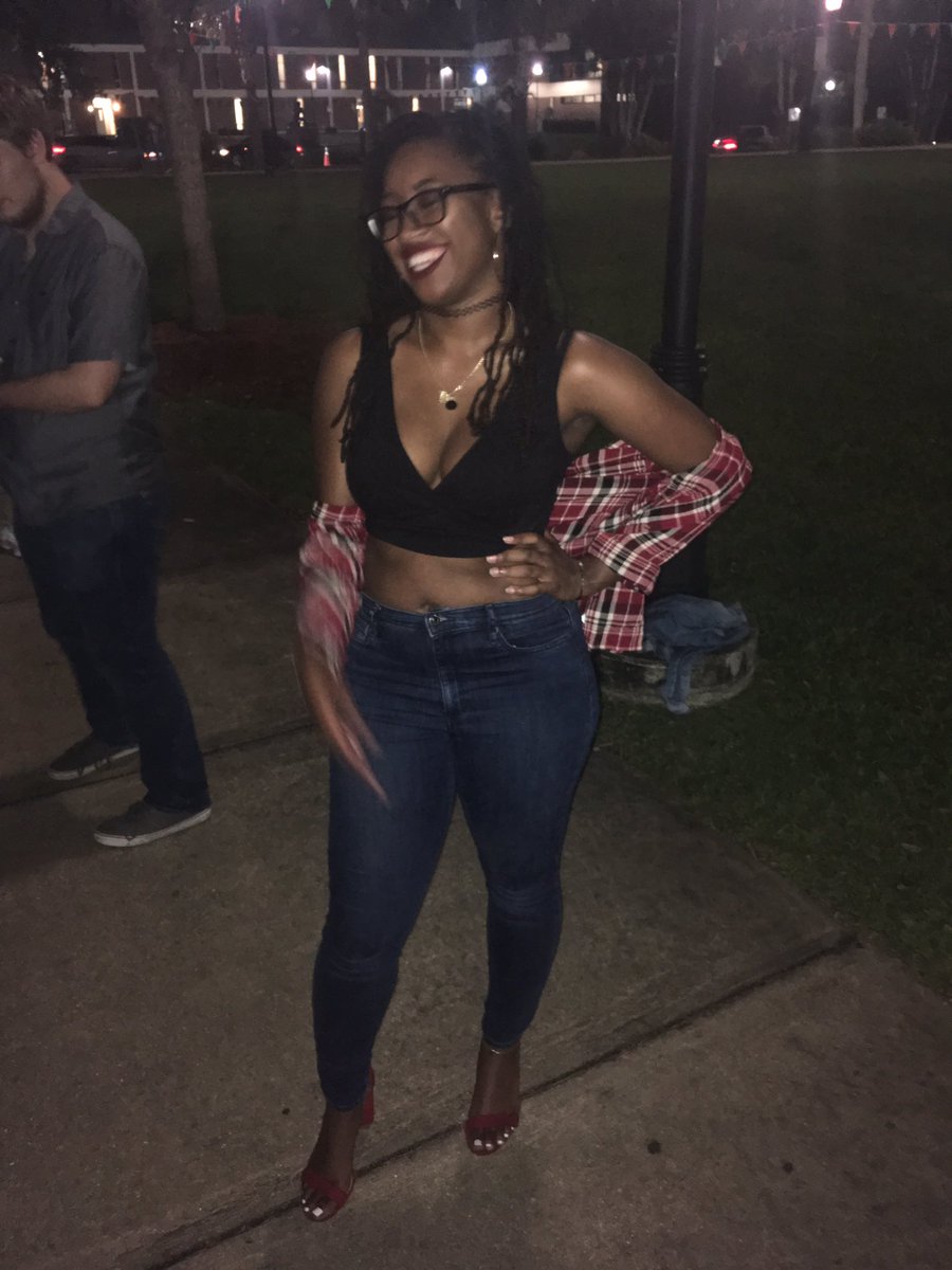 bella_monster98's tweet photo. ‼️DANGER ‼️👀 #FAMUHomecoming   #FAMUComedyShow https://t.co/rXe8CtEg8s