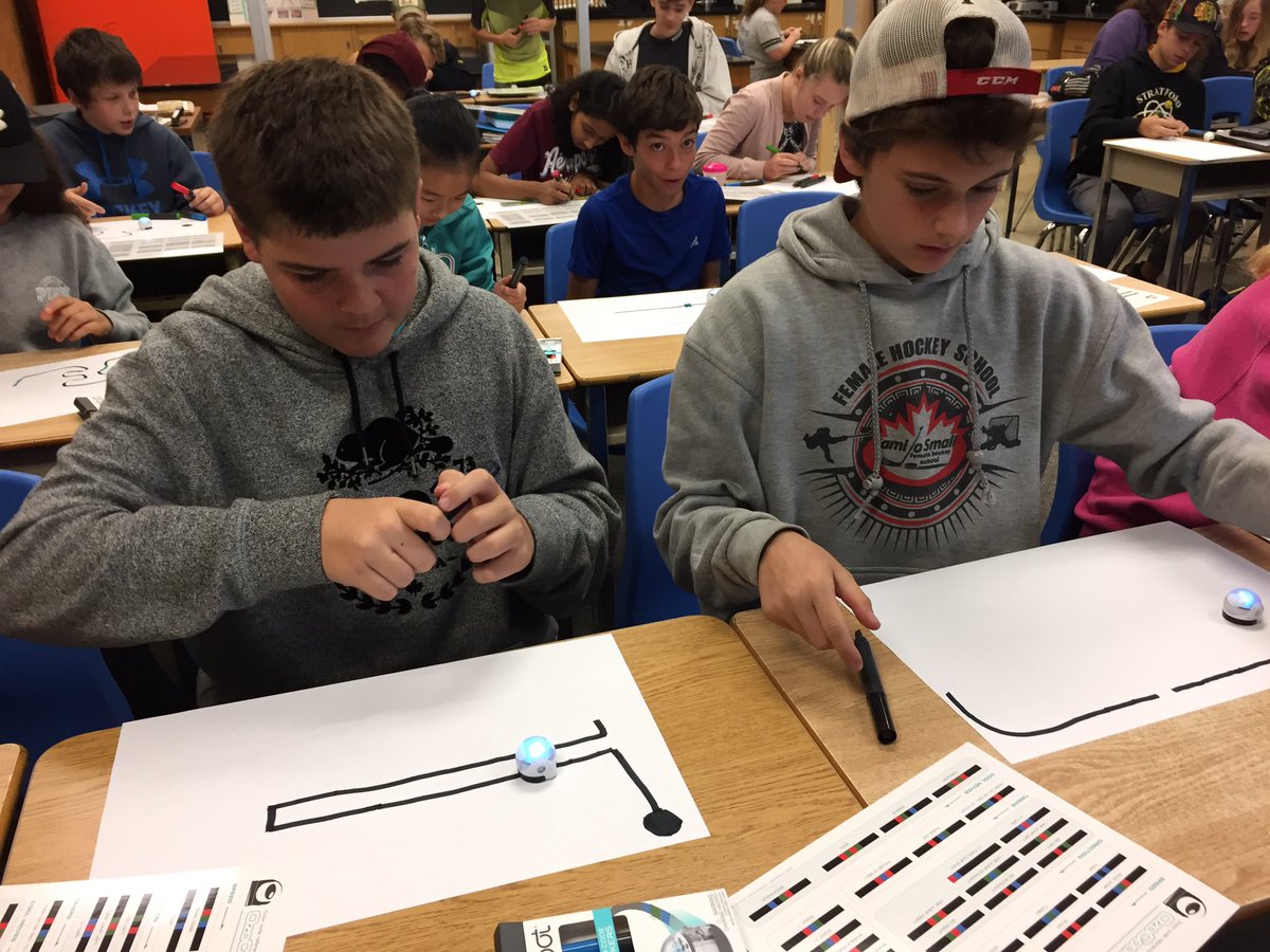 Loving working with <a href="/OZOBOT/">Ozobot</a> today! #ProblemSolving