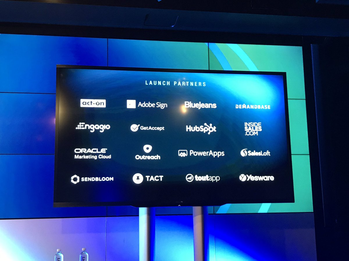 AmyVSlater's tweet photo. LinkedIn innovation around #salesnavigator is profound. #API #SNAP #platform @linkedinselling https://t.co/G1g7sl8OqK
