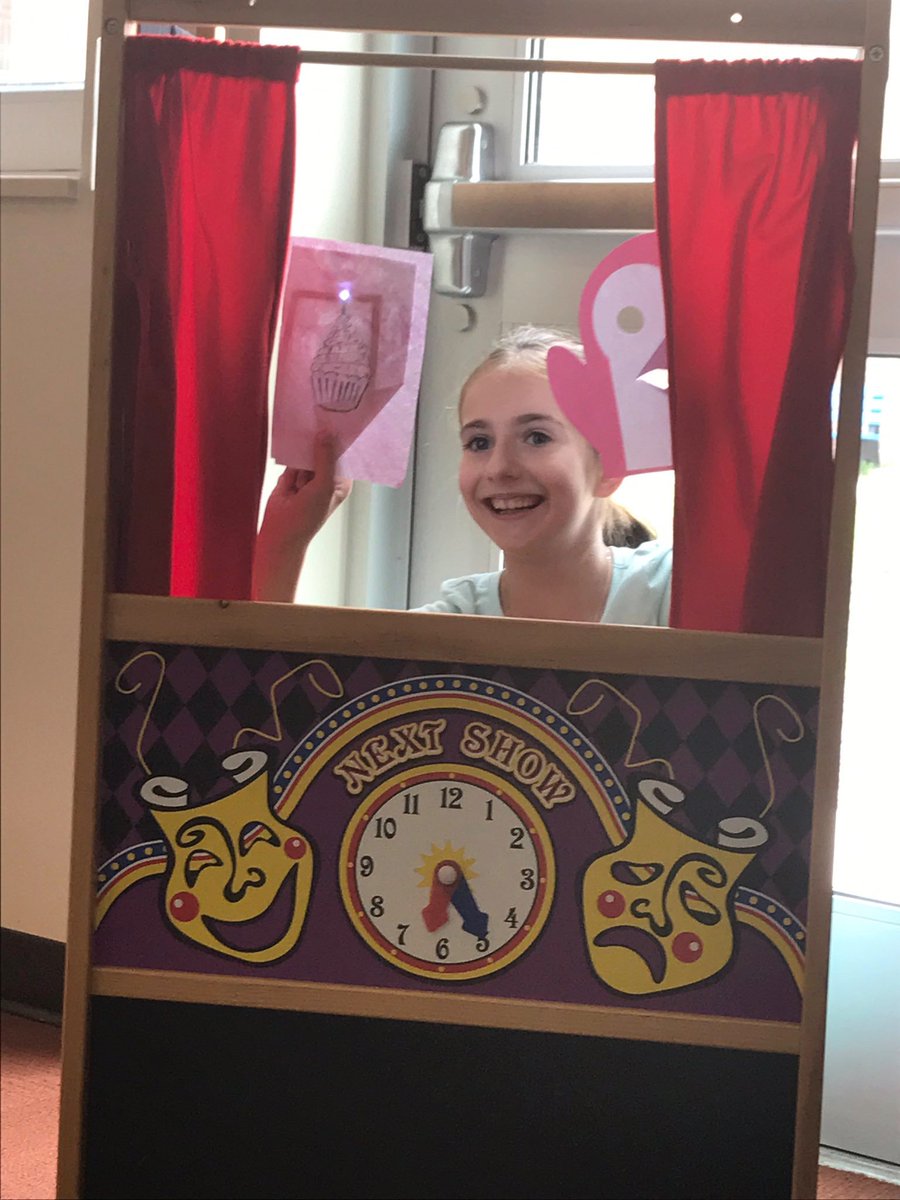 MaryannM's tweet image. This did not start out as dramatic play, but ended up that way! Kids took work home with them to do, in the summer!  #fablelearnchat