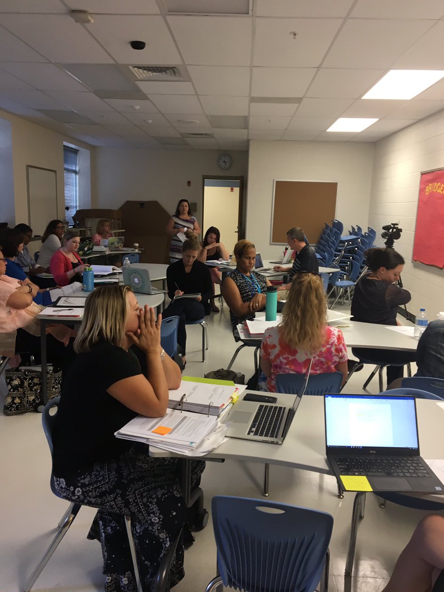 sarahancock20's tweet photo. PLF @jodyjan leading NBC candidates though best practices in student learning and classroom environment. #HCPSSnbct #NBCTstrong #teamNBCT https://t.co/FU3hUnutXb