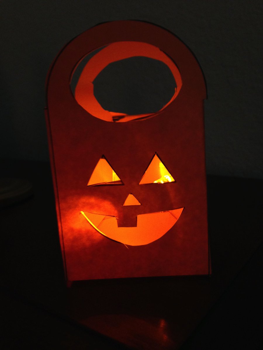 peggystearns's tweet image. Yes, circuitry introduces new exciting possibilities. Lighted lantern is a great introductory activity.  #fablelearnchat