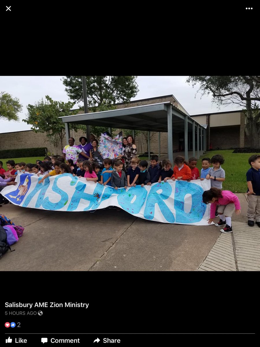AshfordElem's tweet photo. 3 HISD schools Blessed by NC angels!  A truck full!! Thank you!!@TeamHISD @HoustonISD @HoustonChron https://t.co/JIePtCQU6V