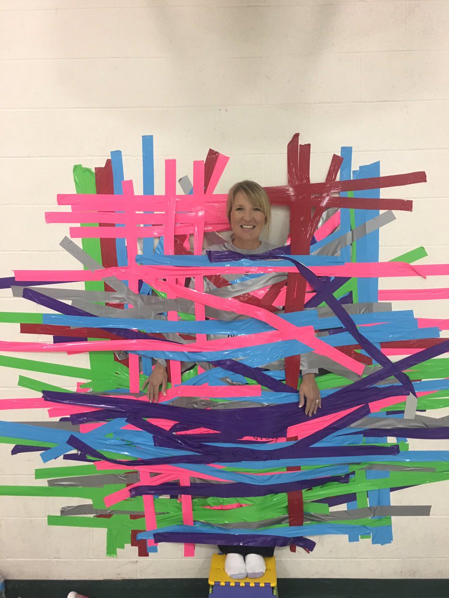 MBiermann10's tweet photo. Mrs. Hooton was hanging around today while taped to the wall! #funrunchallenge https://t.co/GsSzOWuYUe
