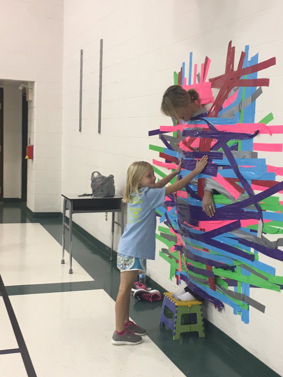 MBiermann10's tweet photo. Mrs. Hooton was hanging around today while taped to the wall! #funrunchallenge https://t.co/GsSzOWuYUe