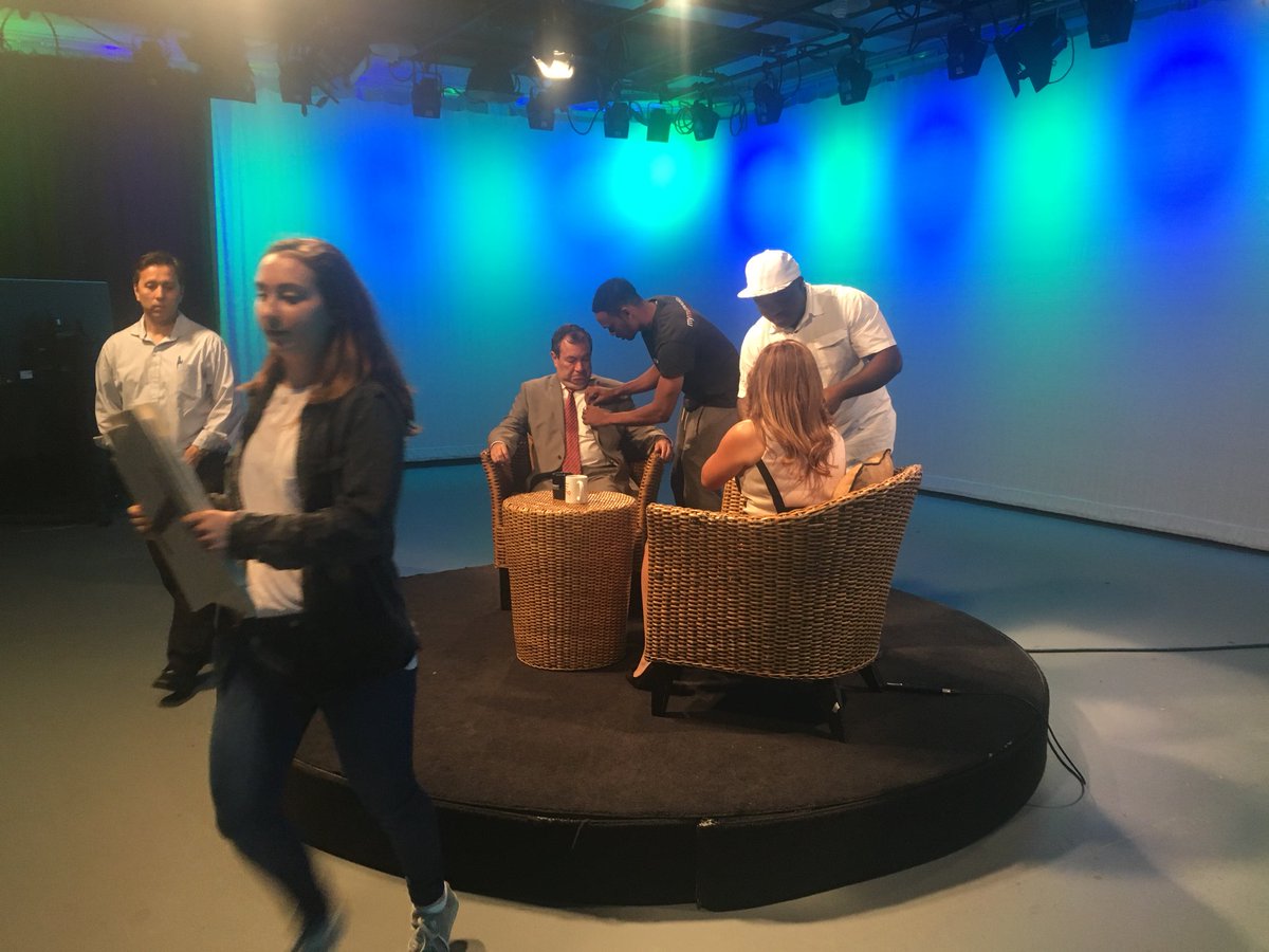 MandiWyndham's tweet image. #StudioProducer projects going on right now @mymcmedia w/the #StudioTechnician class! @TVomri @TheSillyCyborg #createmedia #1stTVshow