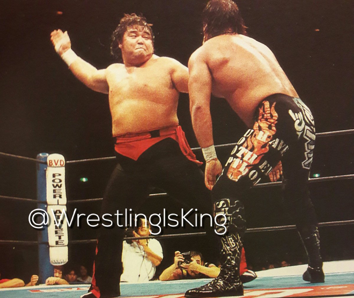 とむよし RT @WrestlingIsKing: Shinya Hashimoto vs Keiji Muto at NJPW 
