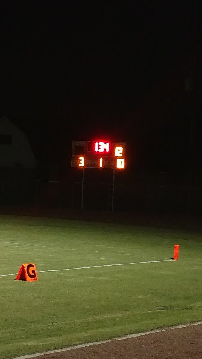 RodeoPalms's tweet photo. RPJH 7th grade football team is rockin'. Keep it up Razorbacks! #halftimegoals https://t.co/5mgIJ0bx06
