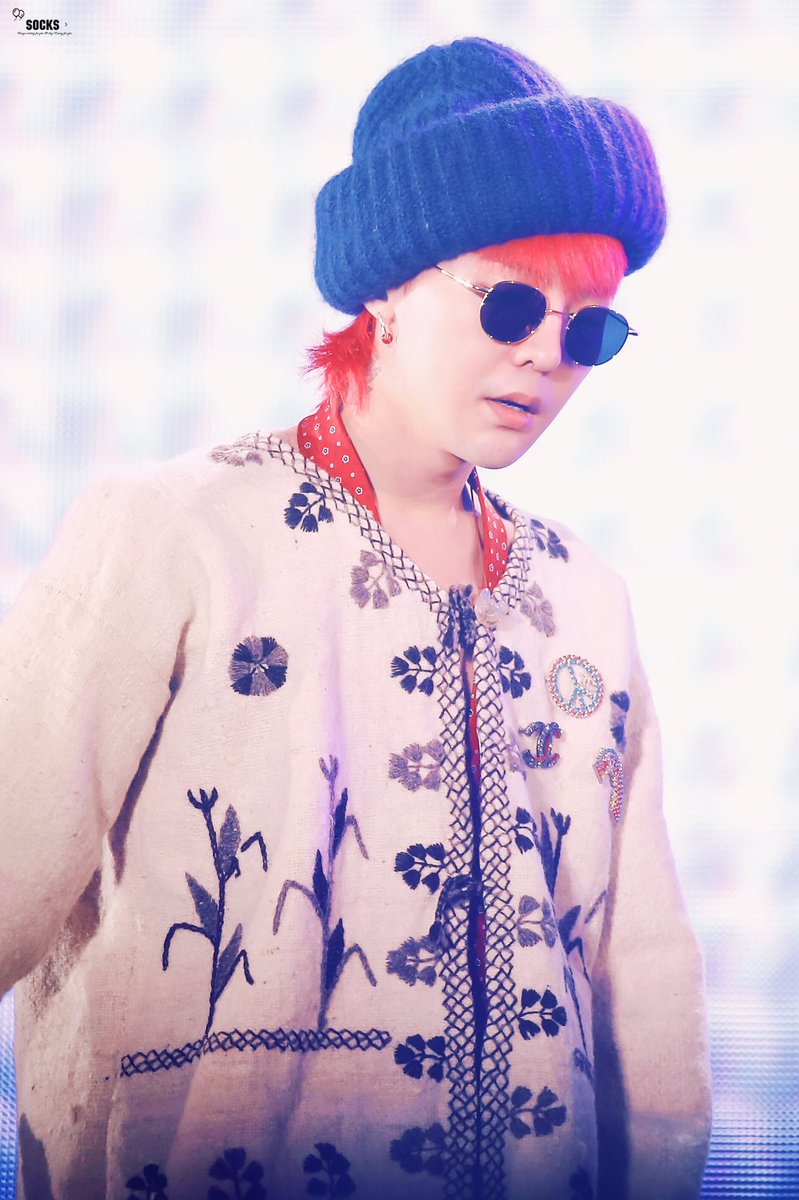 SocksGGG's tweet photo. ACT III M.O.T.T.E In Taipei
Day2 soundcheck
strawberry G🍓😎
#권지용 #지드래곤 #GDRAGON
@IBGDRGN https://t.co/o5cAhQBopb