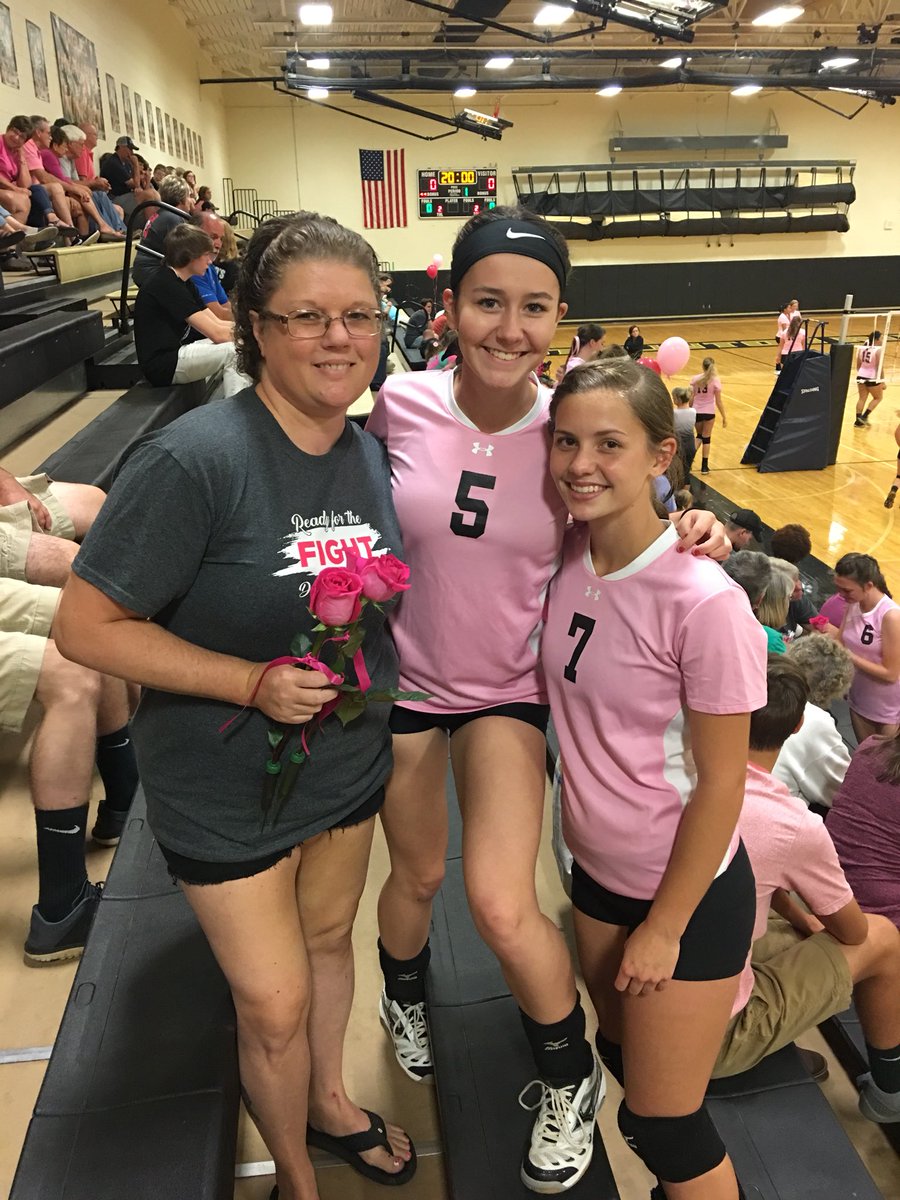 lil_nic5's tweet photo. We dig pink💗💗 https://t.co/r7LnTDmk7B
