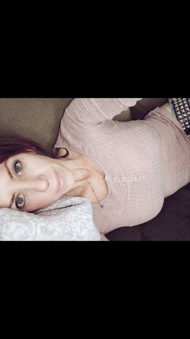 I'm here for my facial. https://t.co/6GIZ0iRJLc<a href="/tag/inked"class="tags"><span>#inked</span></a><a href="/tag/ginger"class="tags"><span>#ginger</span></a><a href="/tag/milf"class="tags"><span>#milf</span></a>