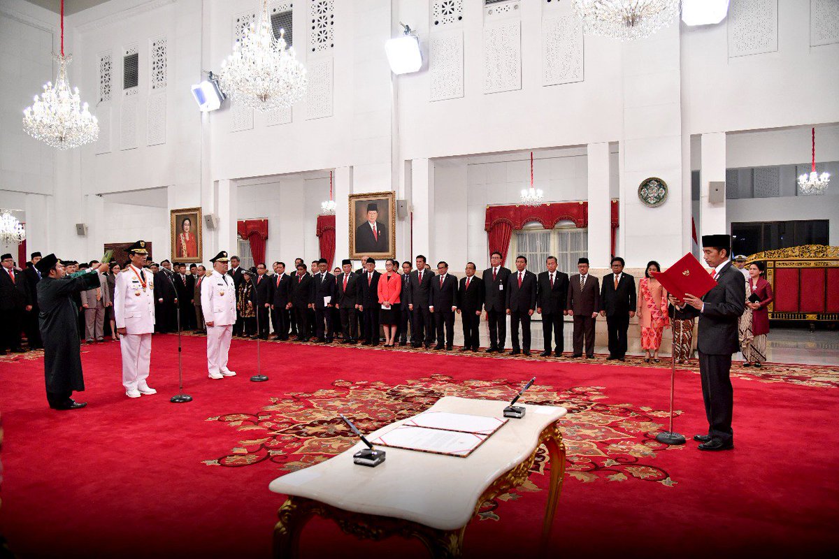 KSPgoid's tweet photo. 2. Pelantikan Gubernur dan Wakil Gubernur Daerah Istimewa Yogyakarta digelar Selasa sore, 10 Oktober 2017, di Istana Negara #GubernurDIY https://t.co/RKAdVKWeUD