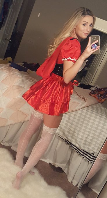 "Oh my! What a big DICK you have!" 🖤🎃 online at https://t.co/wPFYAHMznE SOON 🎃🖤 #chaturbatehalloween<a href="/tag/chaturbatehalloween"class="tags"><span>#chaturbatehalloween</span></a>