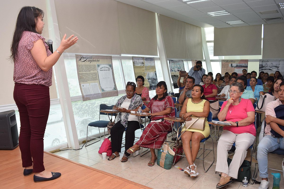 AcapulcoGob's tweet photo. Arranca gobierno municipal jornada “Por la Igualdad y el Sufragio Femenino en México”. Los sistemas municipales que impulsan la equidad de género y la erradicación de la violencia contra la mujer, buscan la participación de mujeres y  hombres durante las actividades. https://t.co/PrvnQvRIod