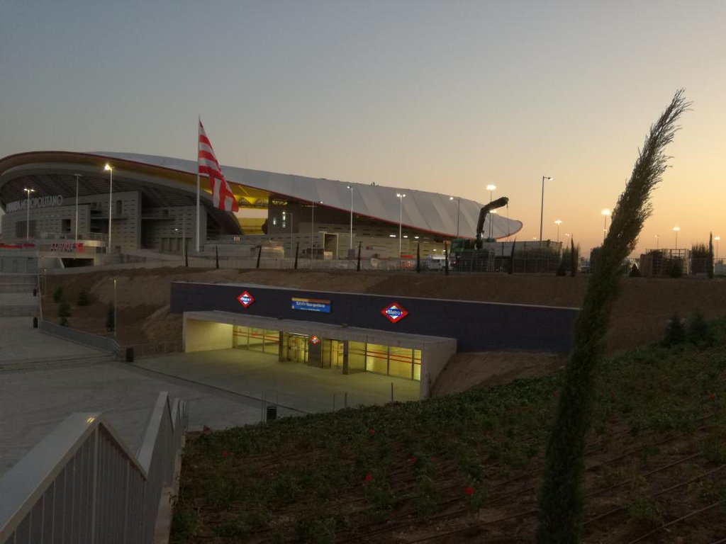 Estadio Cívitas Metropolitano (Hilo Oficial). - Página 22 DL10RBOWAAEixvv