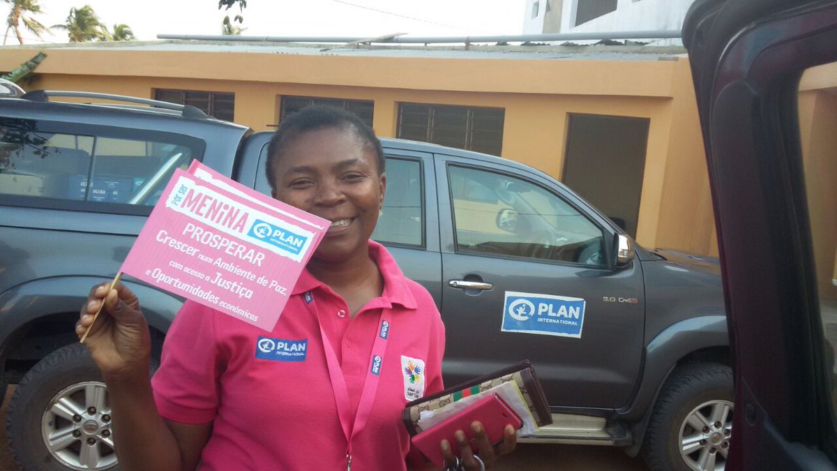 planmozambique's tweet photo. #planmozambique stands for girls! #InternationalGirlsDay https://t.co/SWeAnBMEbU