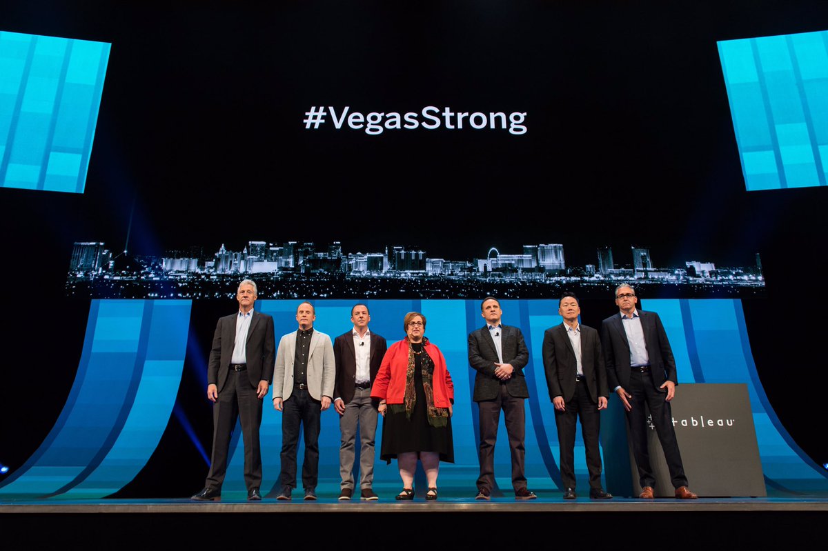 aselipsky's tweet photo. Deeply honored to stand with the @Tableau team &amp; 14,000 of our amazing customers and partners. #VegasStrong #data17: https://t.co/CuS92MuD2L https://t.co/iTBRAogR4h