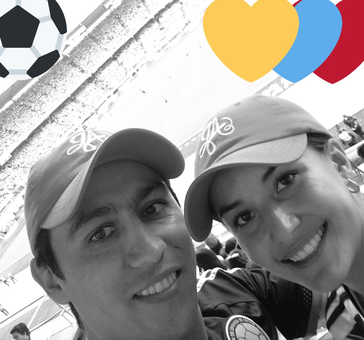 JUANRUIZ_23's tweet photo. Felicitaciones mi @FCFSeleccionCol nos pusieron apretar, pero la fé intacta. #Russia2018WorldCup #saquelo https://t.co/o6NqFIMLDC