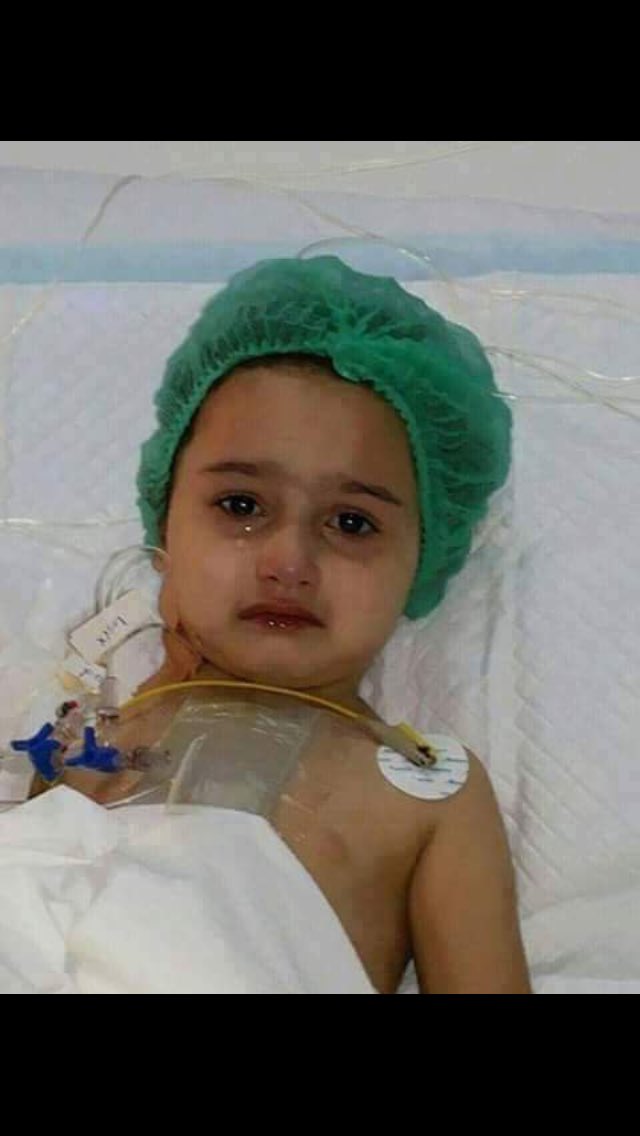 bzbz24's tweet photo. #اقول_للحب

لا اعرف عنها شيئ
ولكن تلك الدمعه
تؤلم

اللهم. اشفها واعد إليها إبتسامتها
يارب https://t.co/UA7AOZ1mK3