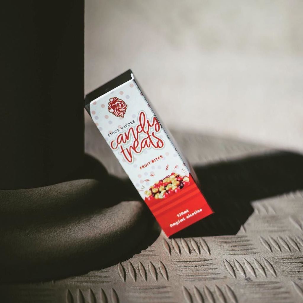ethosvapors's tweet photo. 120mL of delicious π
π¬ Ethos Candy Treats come in giant 120mL bottles.
------------------------------------
#candyvape #vapejuice #120ml #n⦠https://t.co/MbRixsfN4U