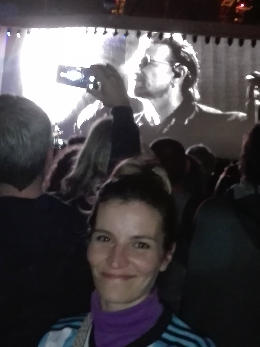 rusasab's tweet photo. Noche inolvidable!!! @U2 #u2enArgentina #U2Argentina #U2enPerros https://t.co/XHHXhg1bQ9