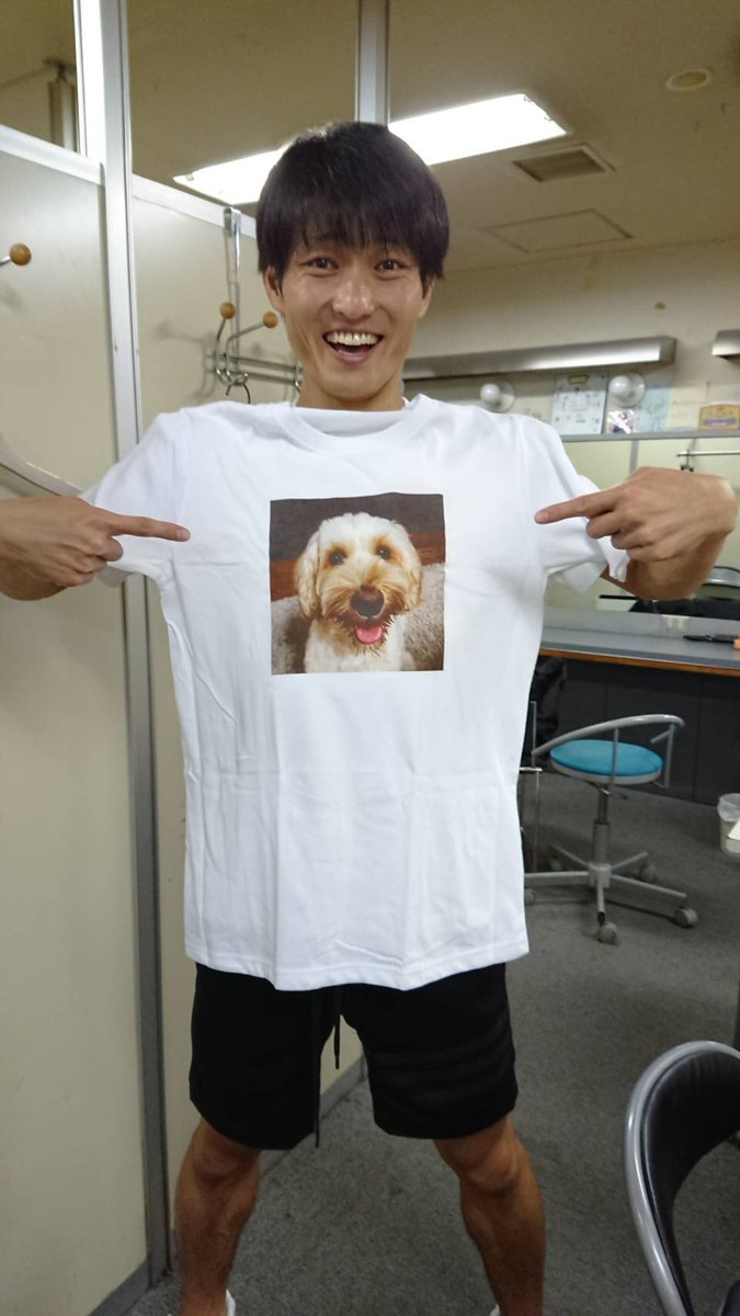 福徳さんお誕生日プレゼントに可愛いTシャツもらったみたいで、とても