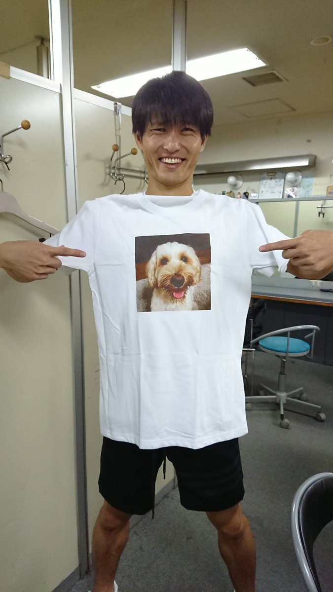 福徳さんお誕生日プレゼントに可愛いTシャツもらったみたいで、とても