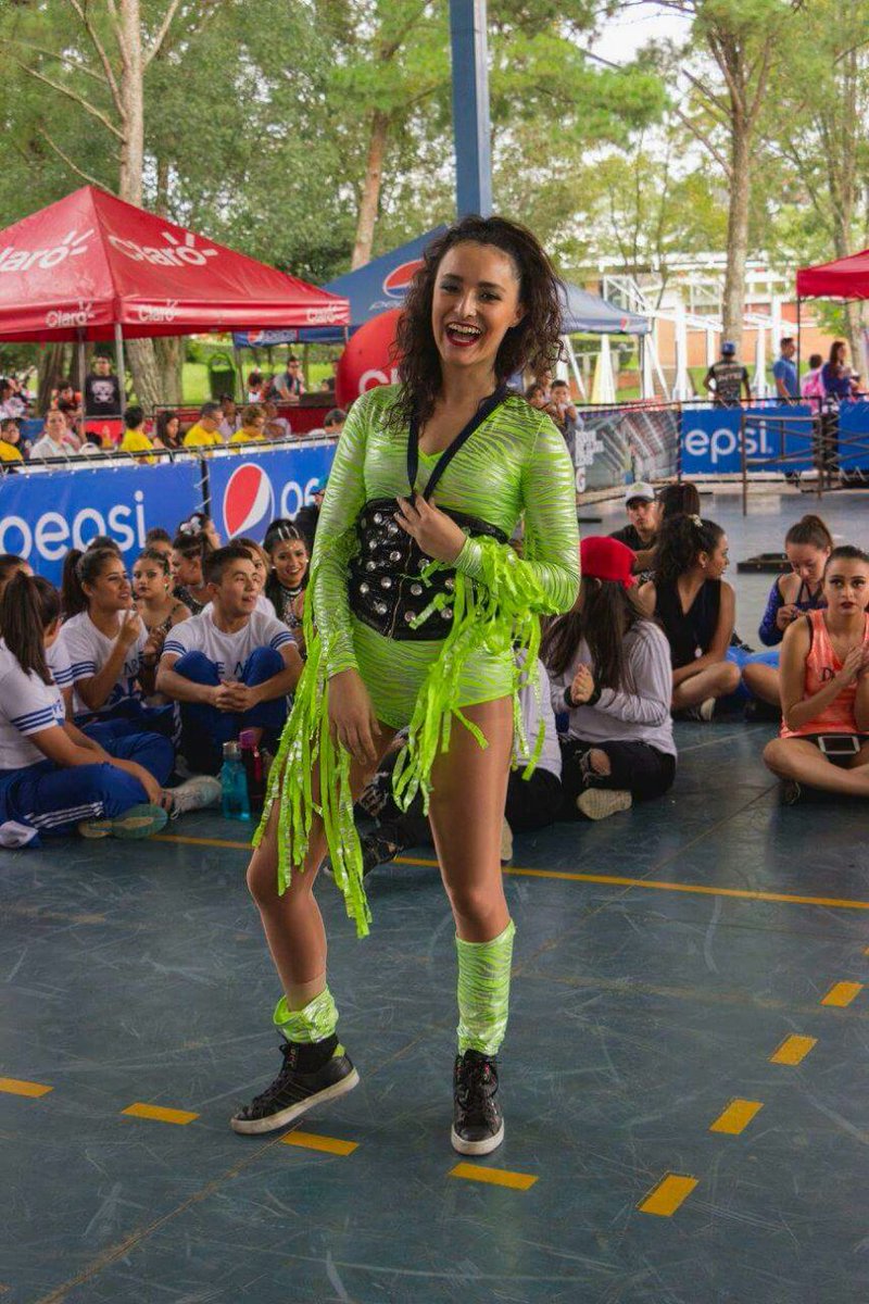 StageMT's tweet image. Felicidades a nuestra querida bailarina, jennifer Pinto por obtener el 2do lugar en solos de hip hop