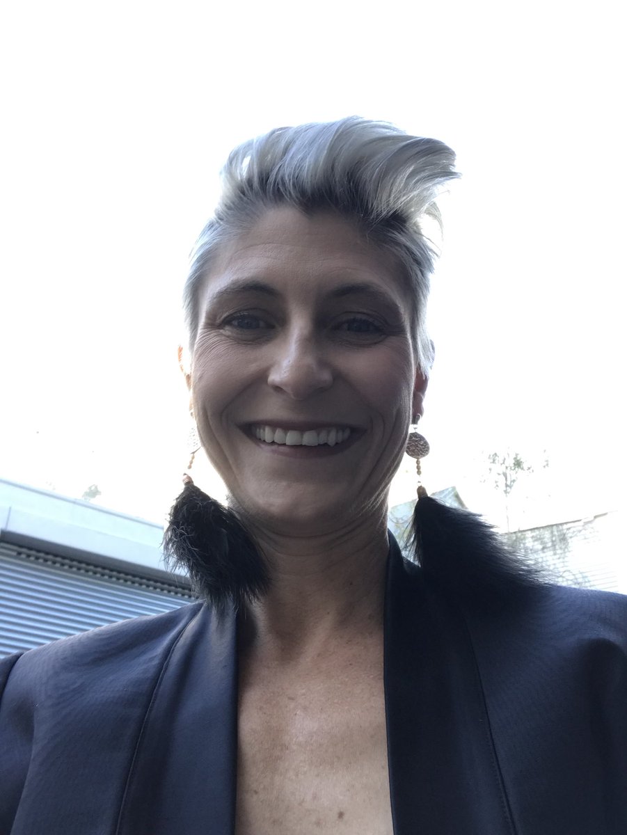 BelindaJohnson2's tweet photo. Off to the Reseller awards... Go IBM! https://t.co/EtbUTyqwHe