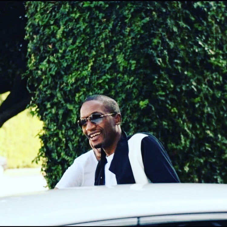 I SPEAK LIFE to every dead situation in your life whether FINANCIAL or SPIRITUAL...Today GOD will make u smile in the NAME of JESUS