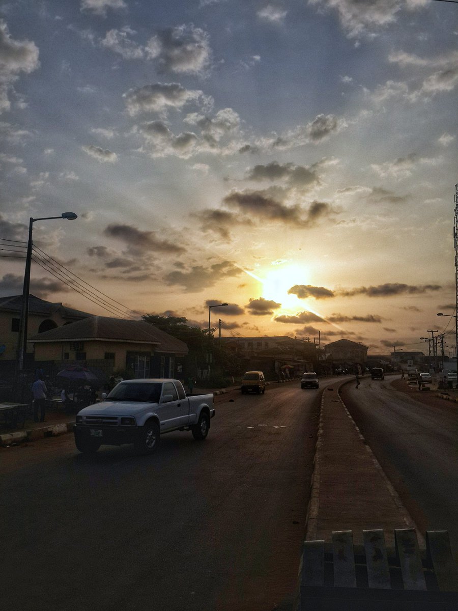 LifeOfDewa's tweet photo. Sunsets Have The Most Calming Effects On Me. They Signify The Calm After The Day's Hustle.

#ChasingSunsets #7711 #iShootWithAnyPhone https://t.co/p1V0oVv0kI