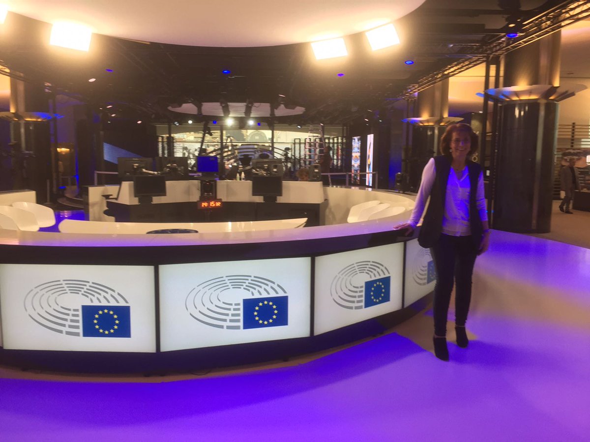 Vandaag dag 2 van de #EURegionWeek met actieve 🇪🇺workshops. Ben benieuwd naar de invloed van de EU op de #agri🐄 #Drenthe met <a href="/vnoncwmidden/">VNO-NCW Midden</a>