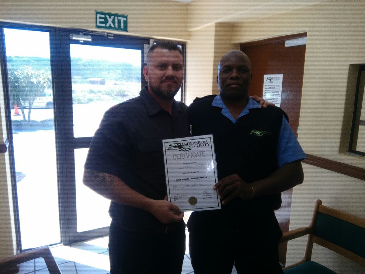 SuiderkruisSec's tweet photo. Baie geluk manne! 💪

(In-house Tactical 1 Certification) https://t.co/94hXxaYEA0