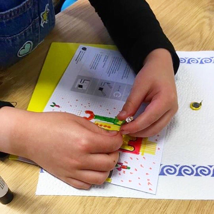 We had masses of fun at <a href="/BedpopFunPalace/">BedPop Fun Palace</a> using <a href="/BareConductive/">Bare Conductive</a> kits. Made possible thanks to <a href="/emcdesignltd/">emc design</a> 😁